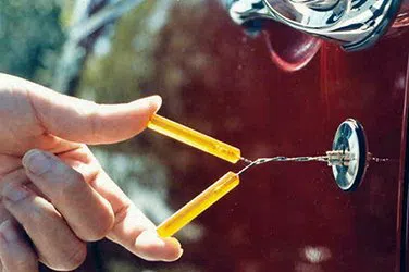 Community Locksmith Store Sierra Madre, CA 626-264-9914 - broken-key-extraction